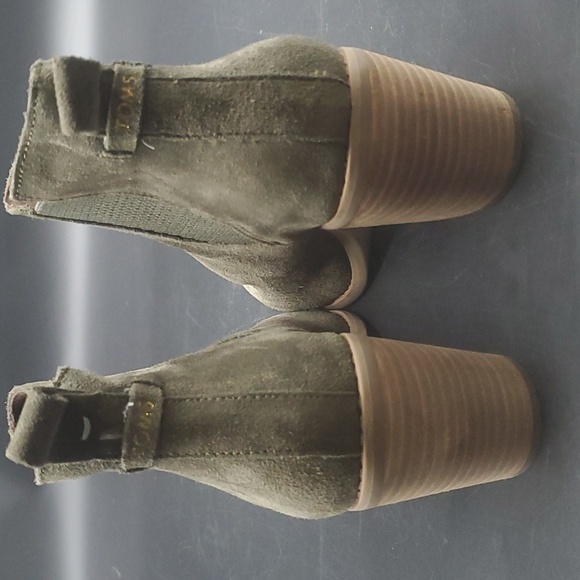 Green Western Ankle Boots Everly Suede Slip-on Shoes Ortholite 9.5 - Picture 8 of 16